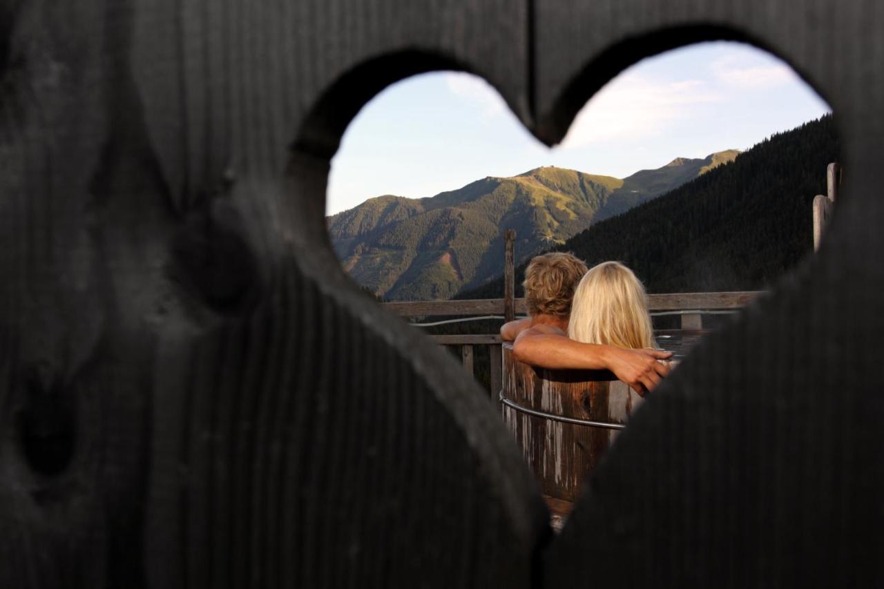 Spielberghaus Bed and Breakfast Saalbach-Hinterglemm Buitenkant foto