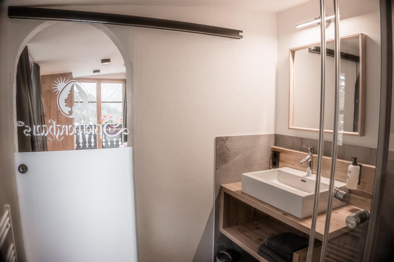 Spielberghaus Bed and Breakfast Saalbach-Hinterglemm Buitenkant foto