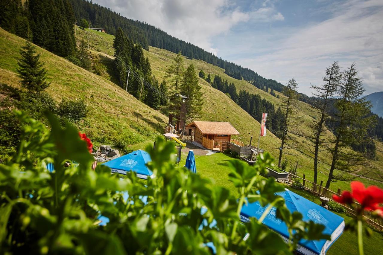 Spielberghaus Bed and Breakfast Saalbach-Hinterglemm Buitenkant foto